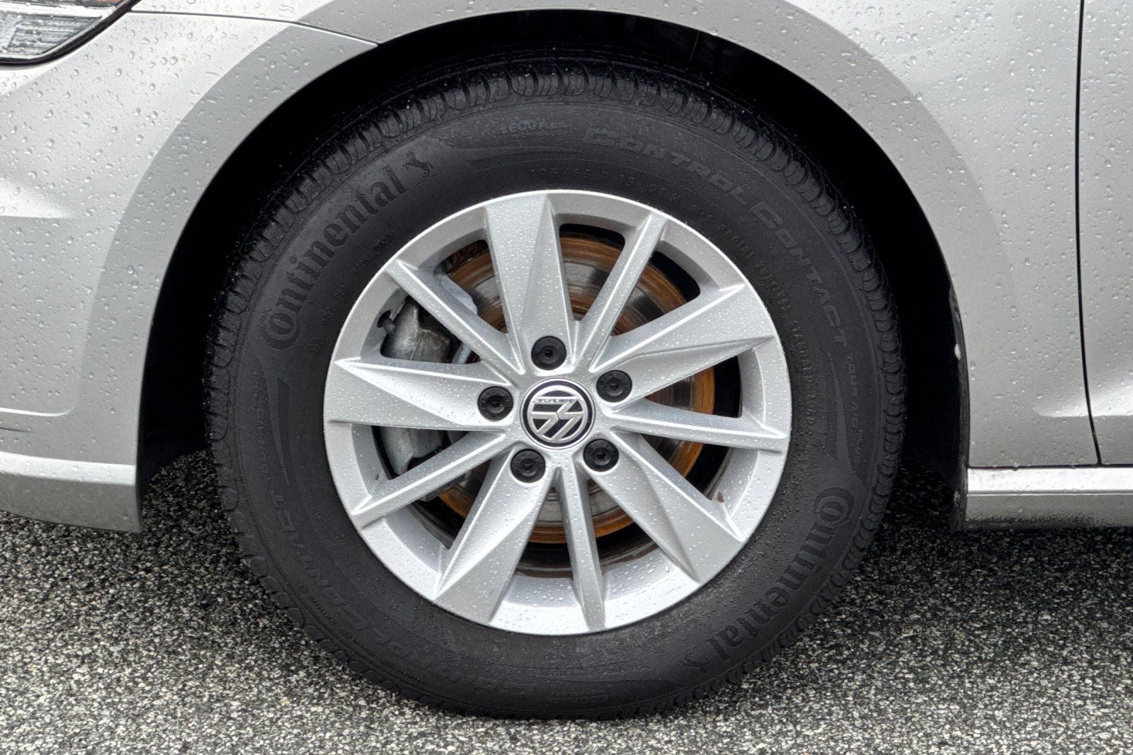 2019 Volkswagen Golf S