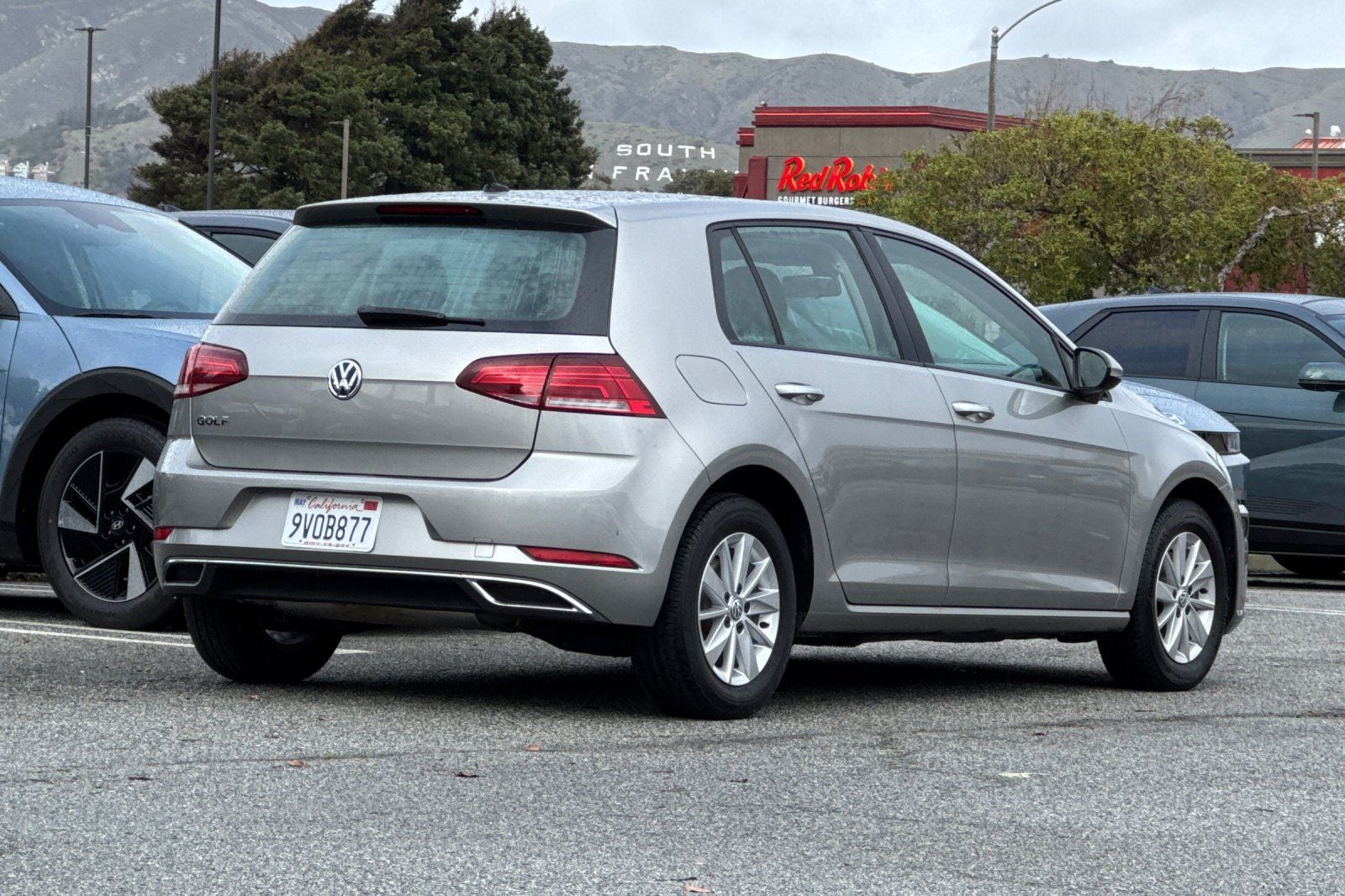 2019 Volkswagen Golf S