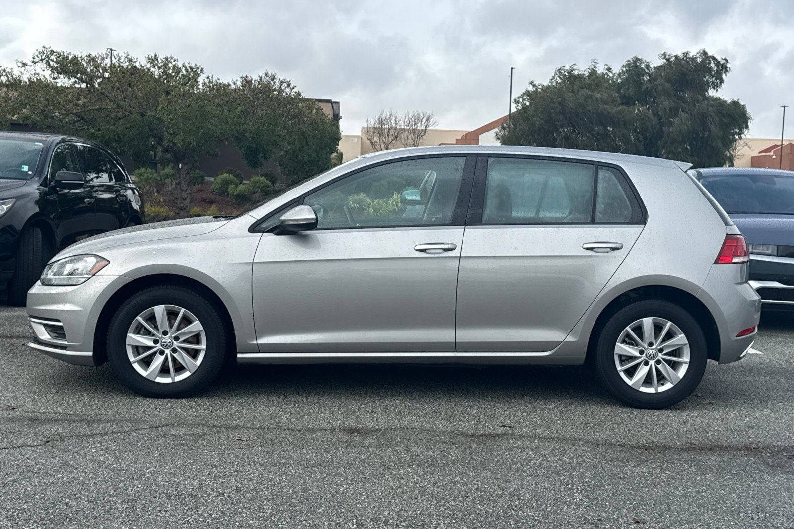 2019 Volkswagen Golf S