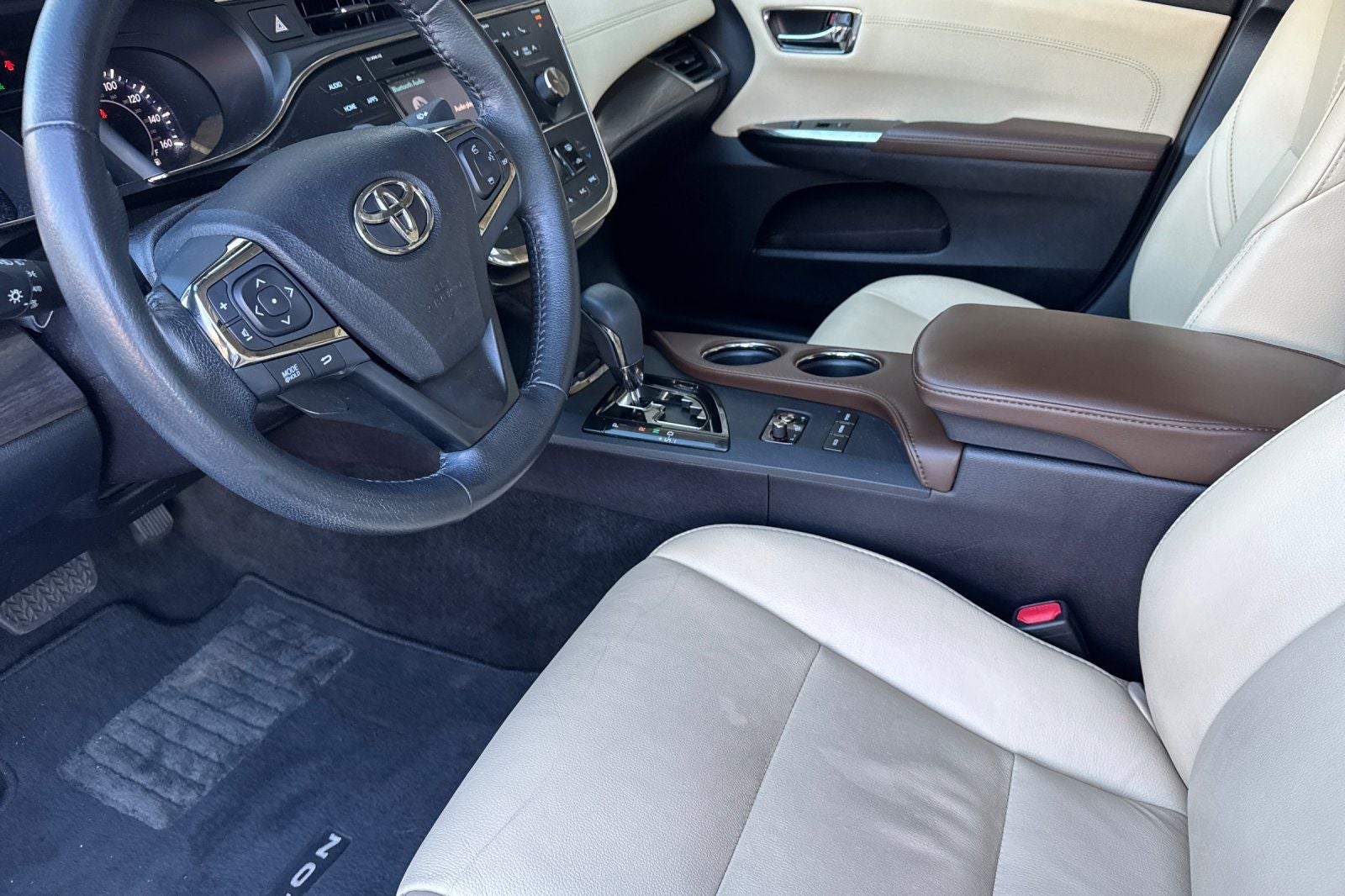 2016 Toyota Avalon XLE Plus