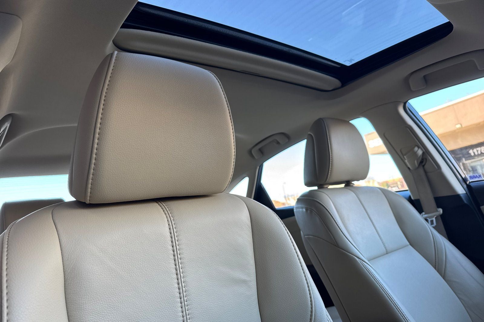 2016 Toyota Avalon XLE Plus