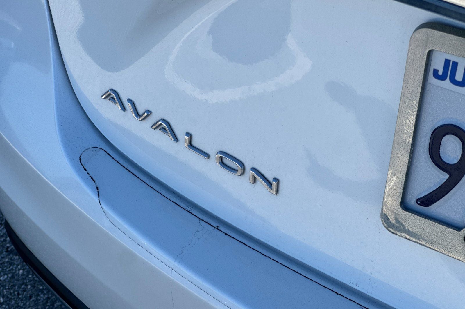 2016 Toyota Avalon XLE Plus