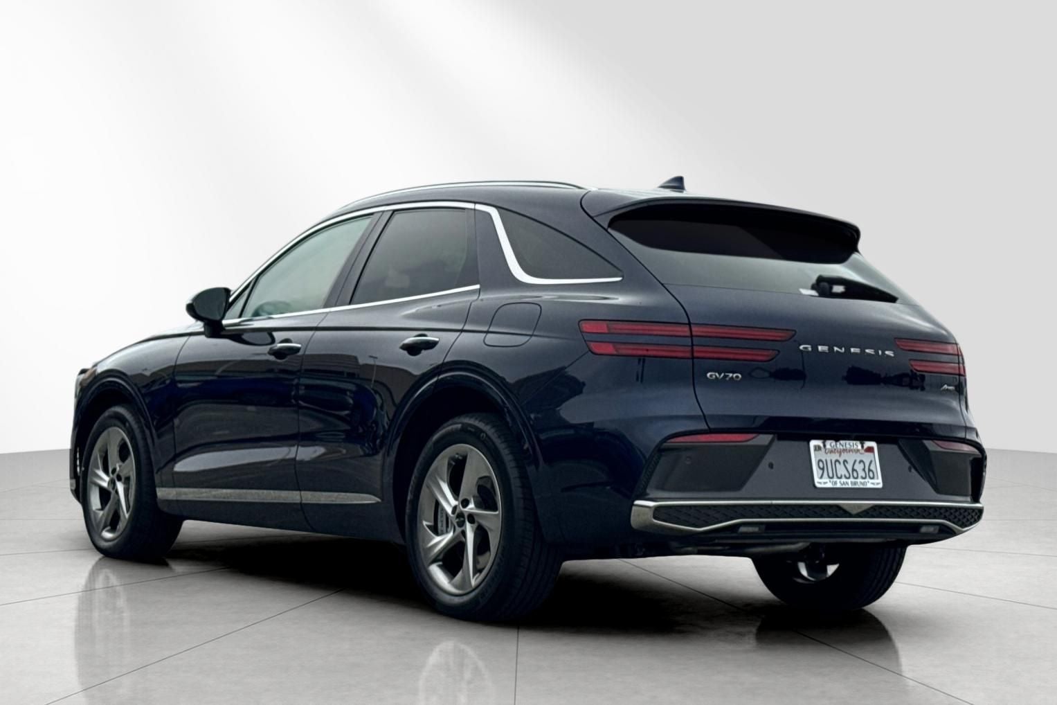 2026 Genesis GV70 2.5T