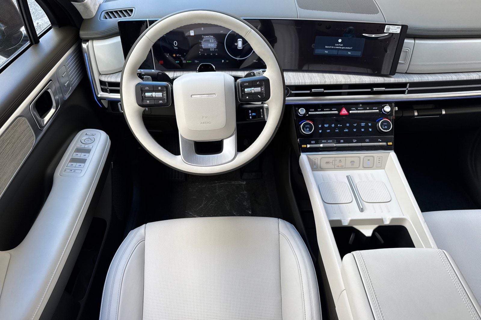 2025 Hyundai SANTA FE HYBRID Calligraphy