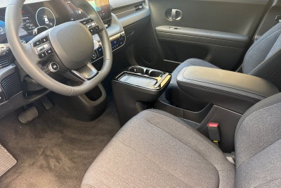 2026 Hyundai IONIQ 5 SE