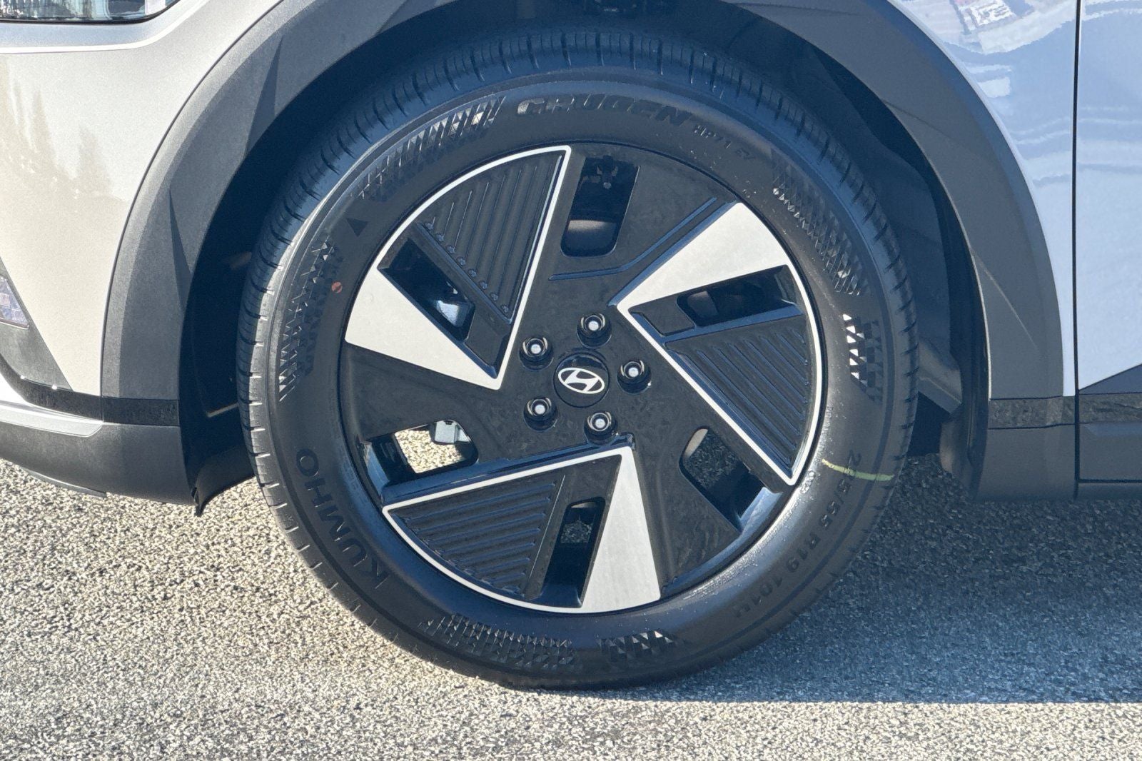 2026 Hyundai IONIQ 5 SE