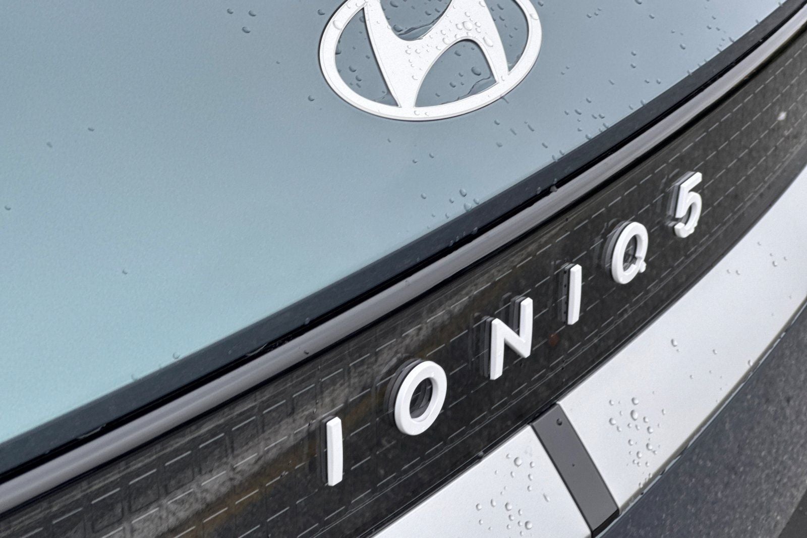 2026 Hyundai IONIQ 5 SE