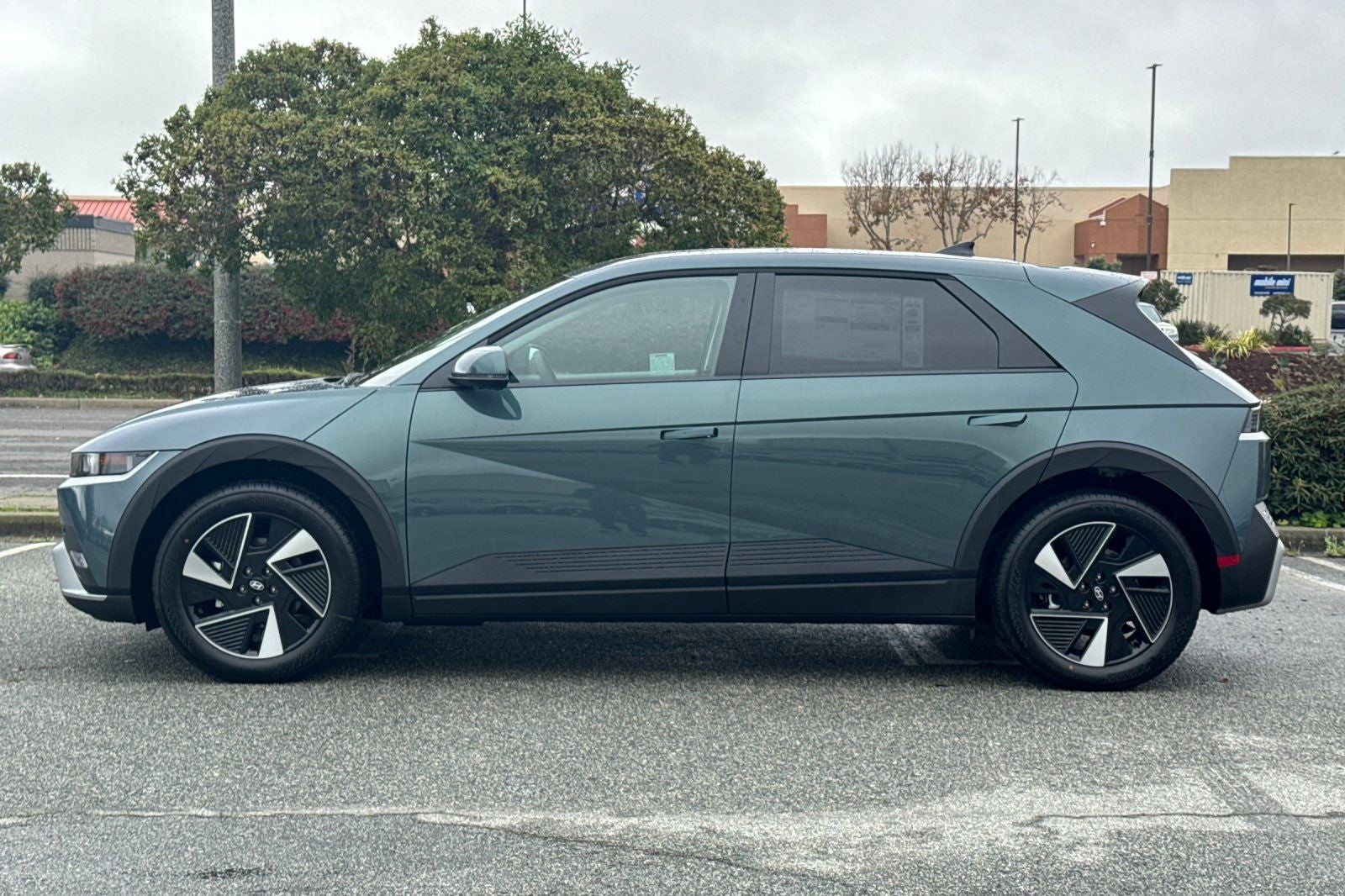 2026 Hyundai IONIQ 5 SE