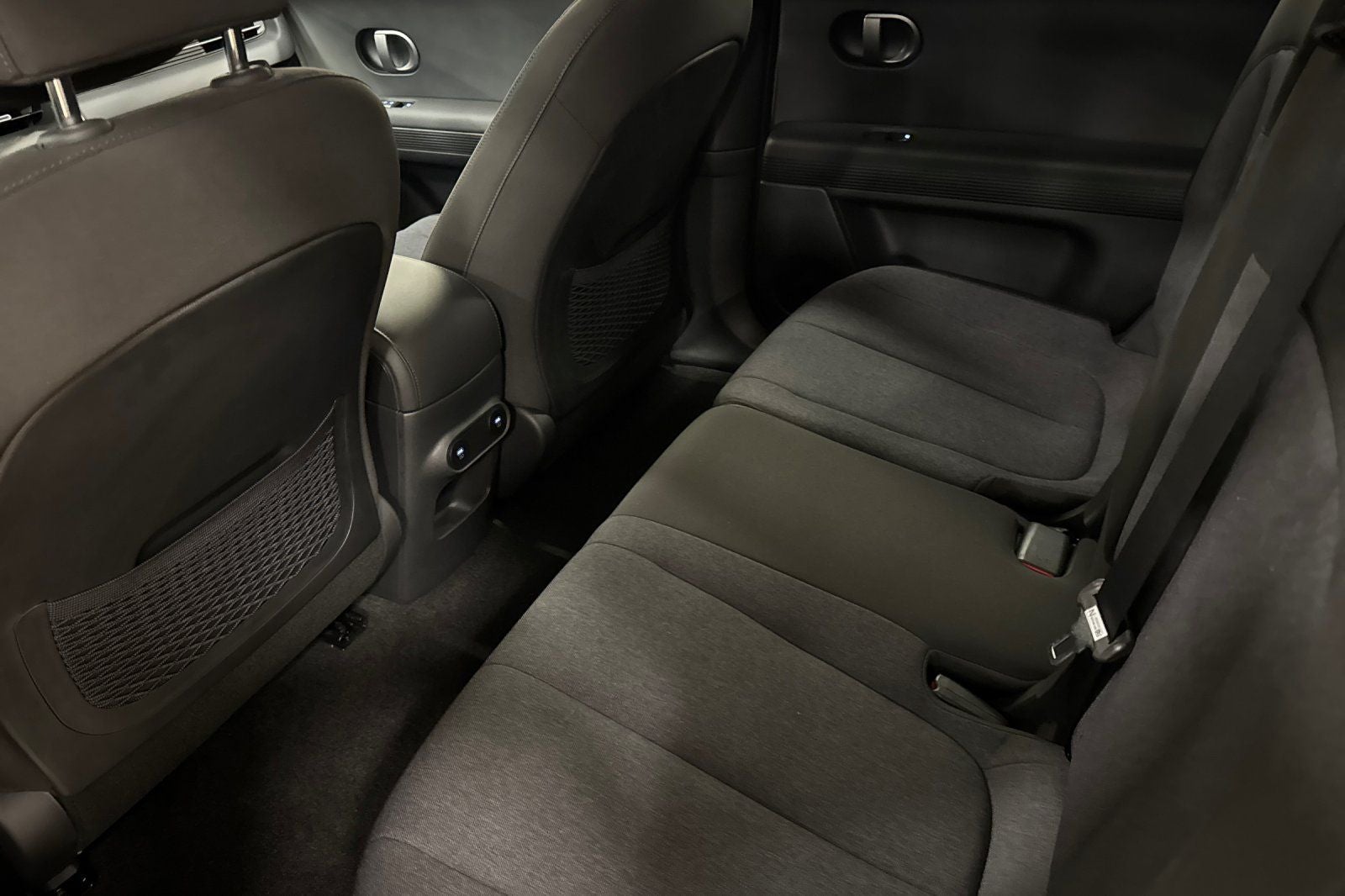 2026 Hyundai IONIQ 5 SE