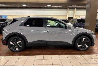 2026 Hyundai IONIQ 5 SE