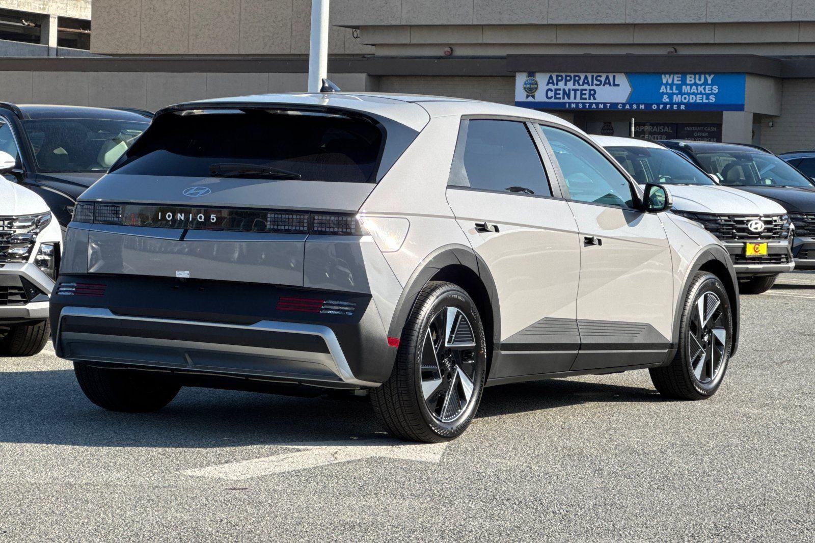 2026 Hyundai IONIQ 5 SEL