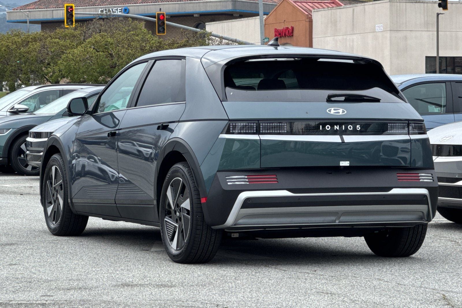 2026 Hyundai IONIQ 5 SEL