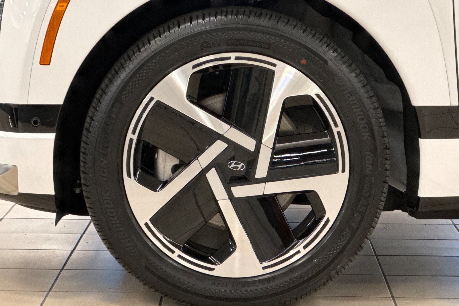 2026 Hyundai IONIQ 9 Performance Calligraphy