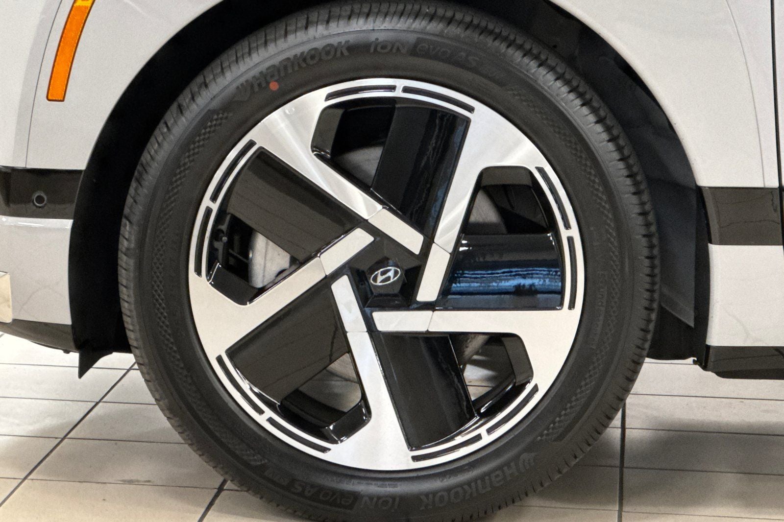 2026 Hyundai IONIQ 9 Performance Calligraphy