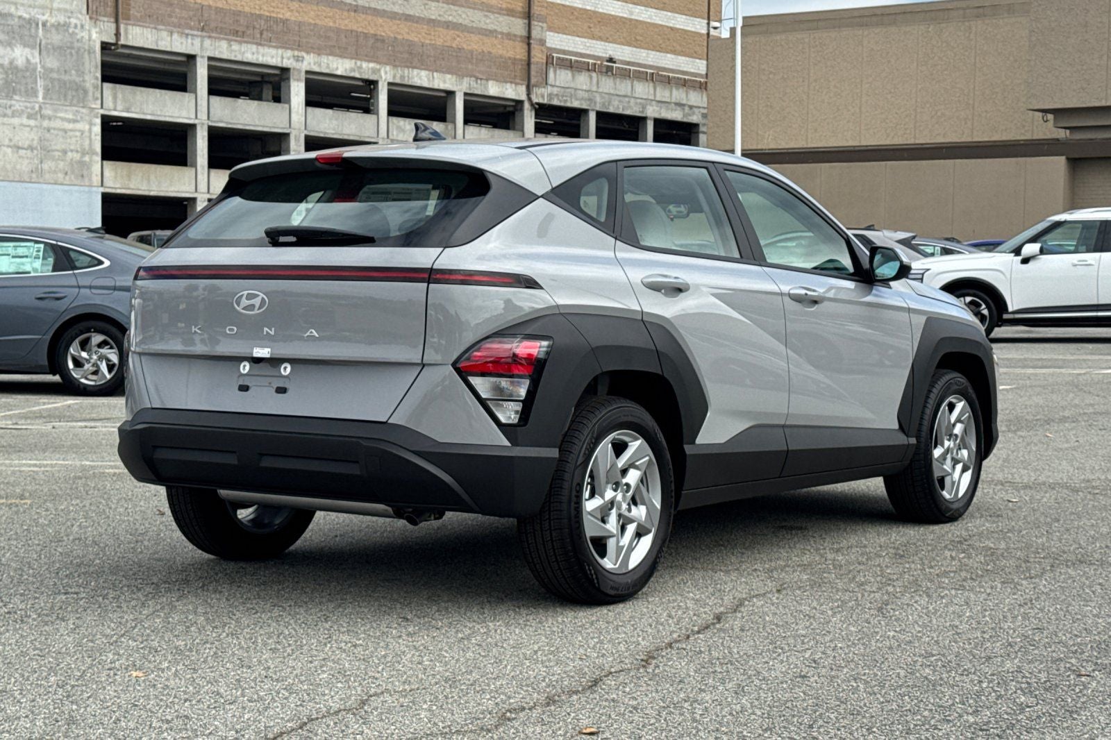 2026 Hyundai KONA SE