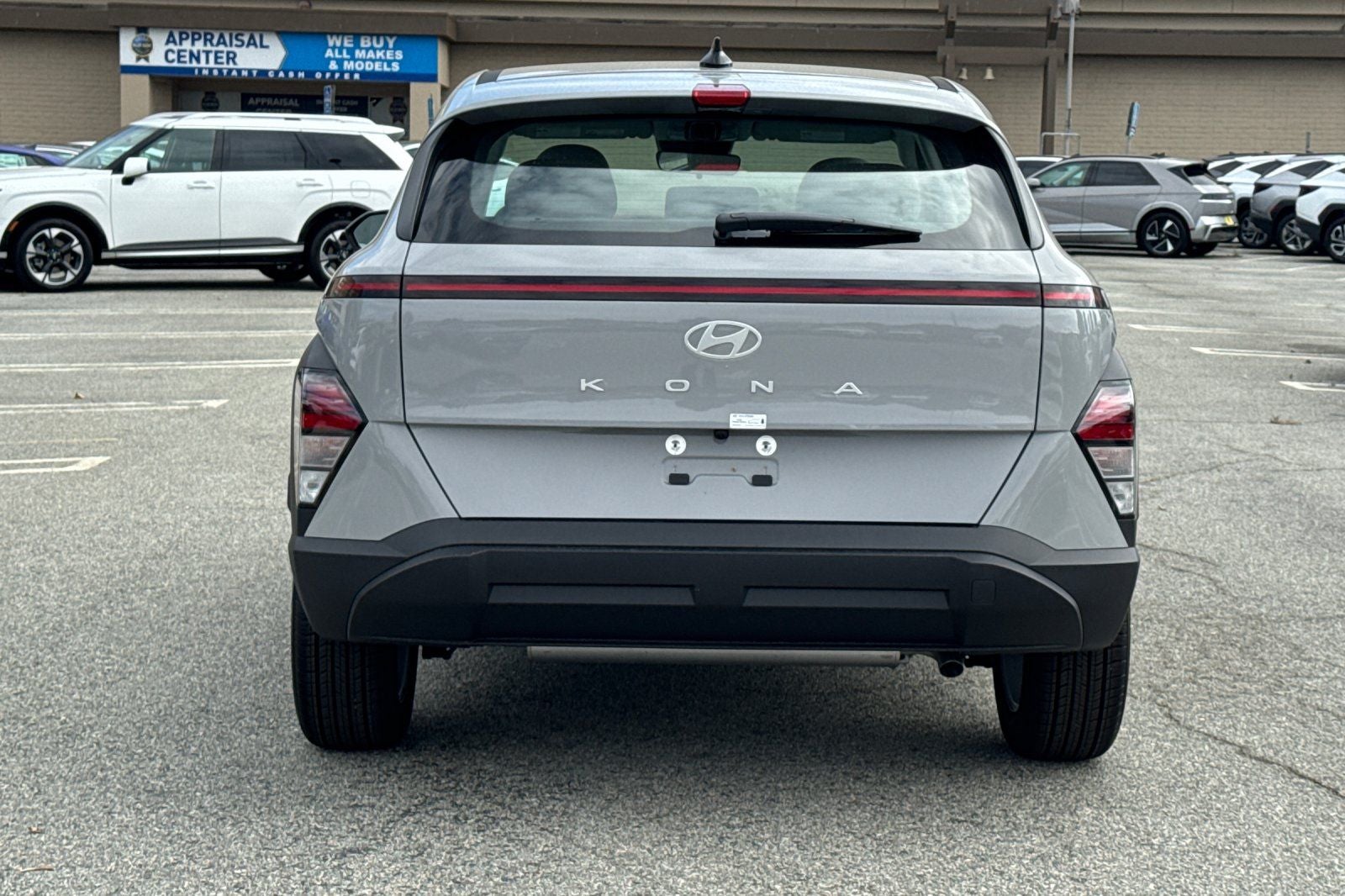 2026 Hyundai KONA SE