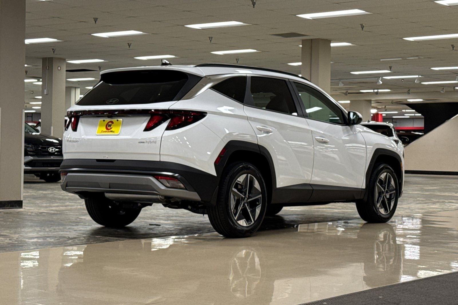 2026 Hyundai TUCSON HYBRID SEL