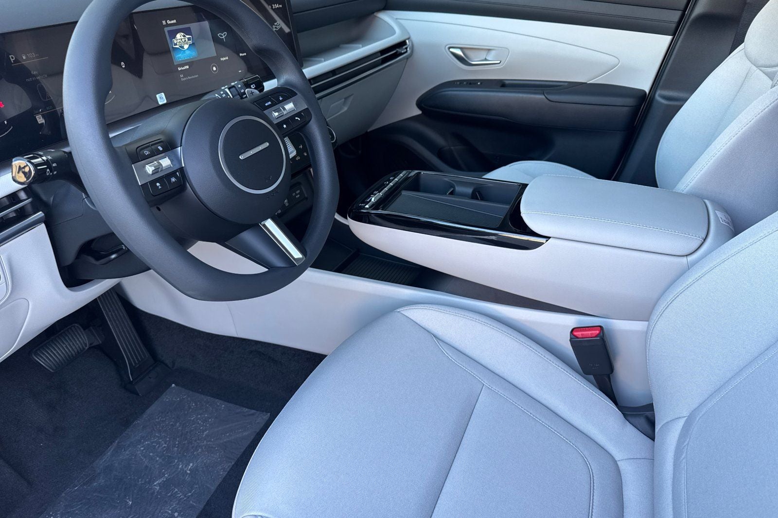 2026 Hyundai TUCSON HYBRID SEL