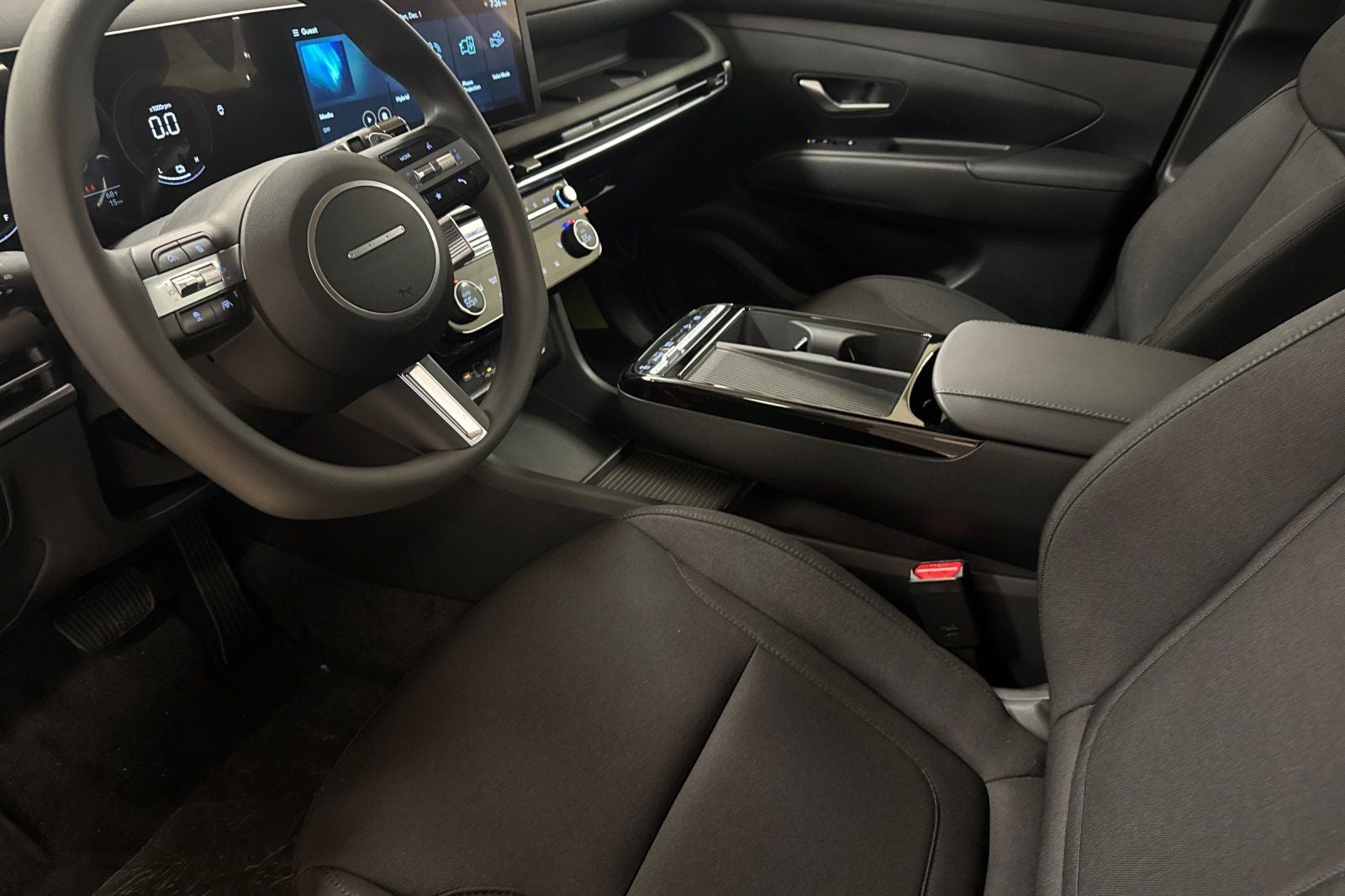 2026 Hyundai TUCSON HYBRID SEL