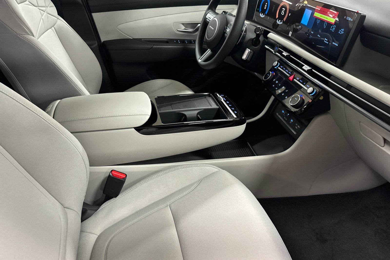 2025 Hyundai TUCSON PLUG-IN HYBRID SEL