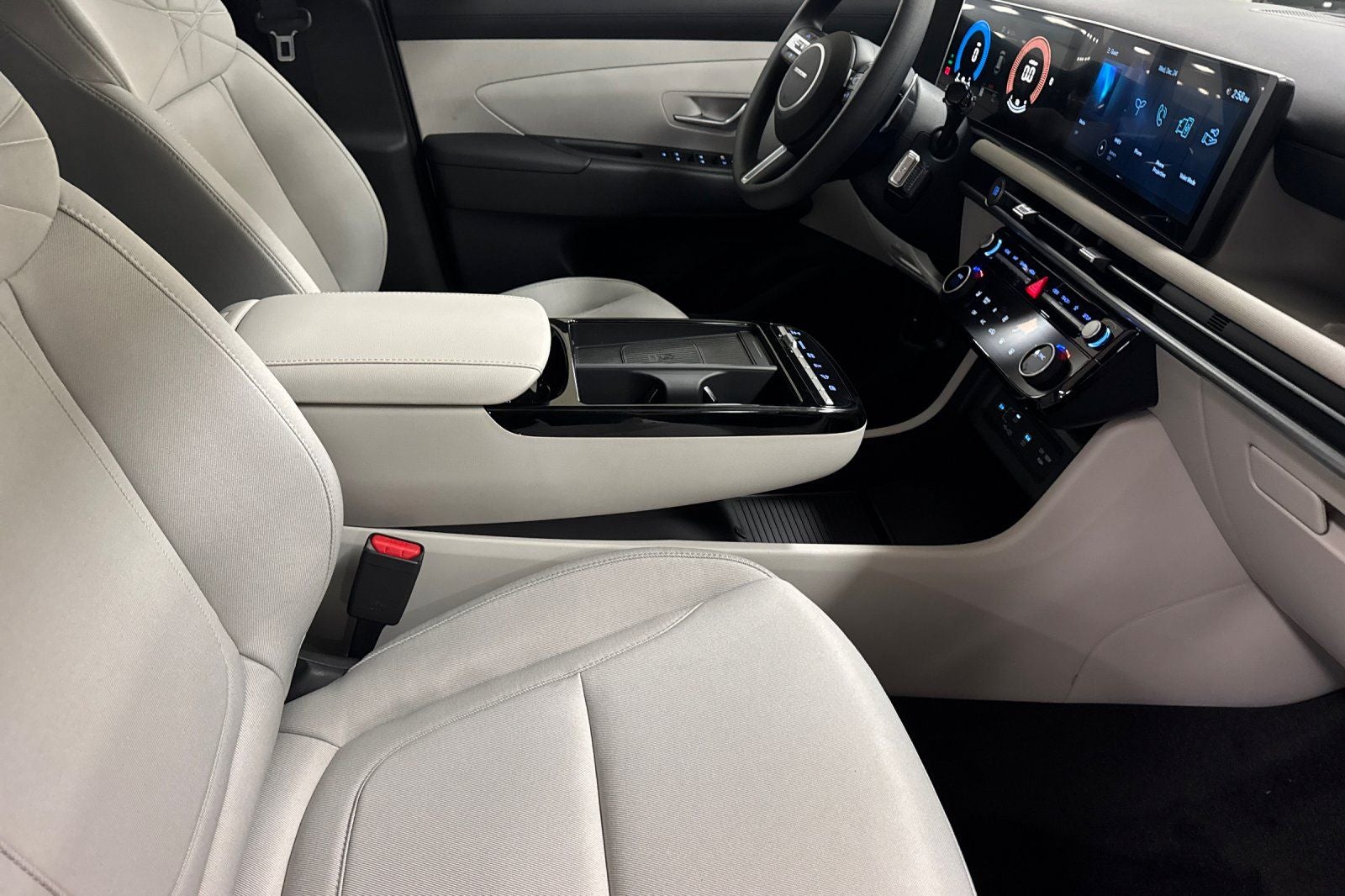 2025 Hyundai TUCSON PLUG-IN HYBRID SEL