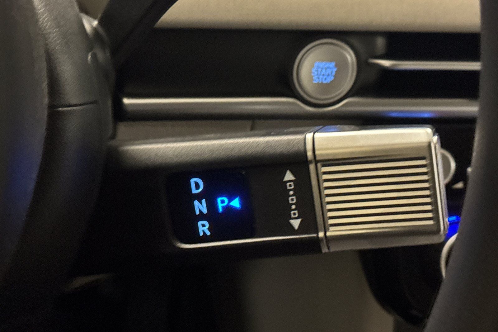 2025 Hyundai TUCSON PLUG-IN HYBRID SEL