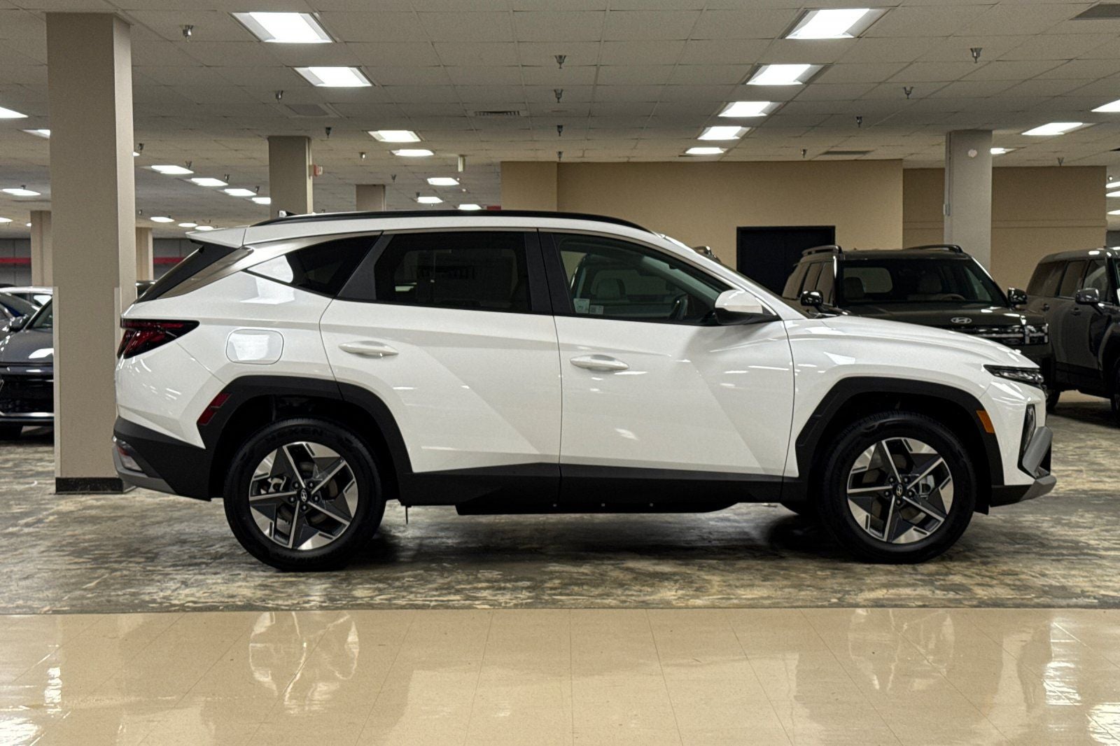 2025 Hyundai TUCSON PLUG-IN HYBRID SEL