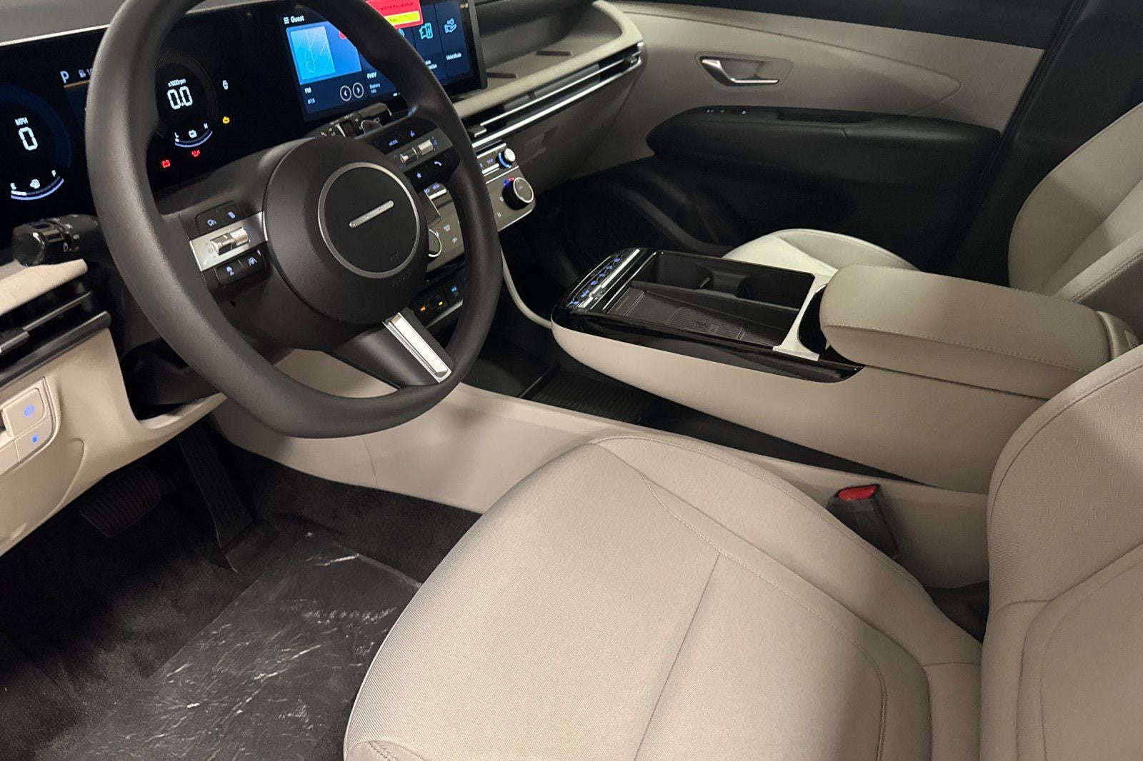 2025 Hyundai TUCSON PLUG-IN HYBRID SEL