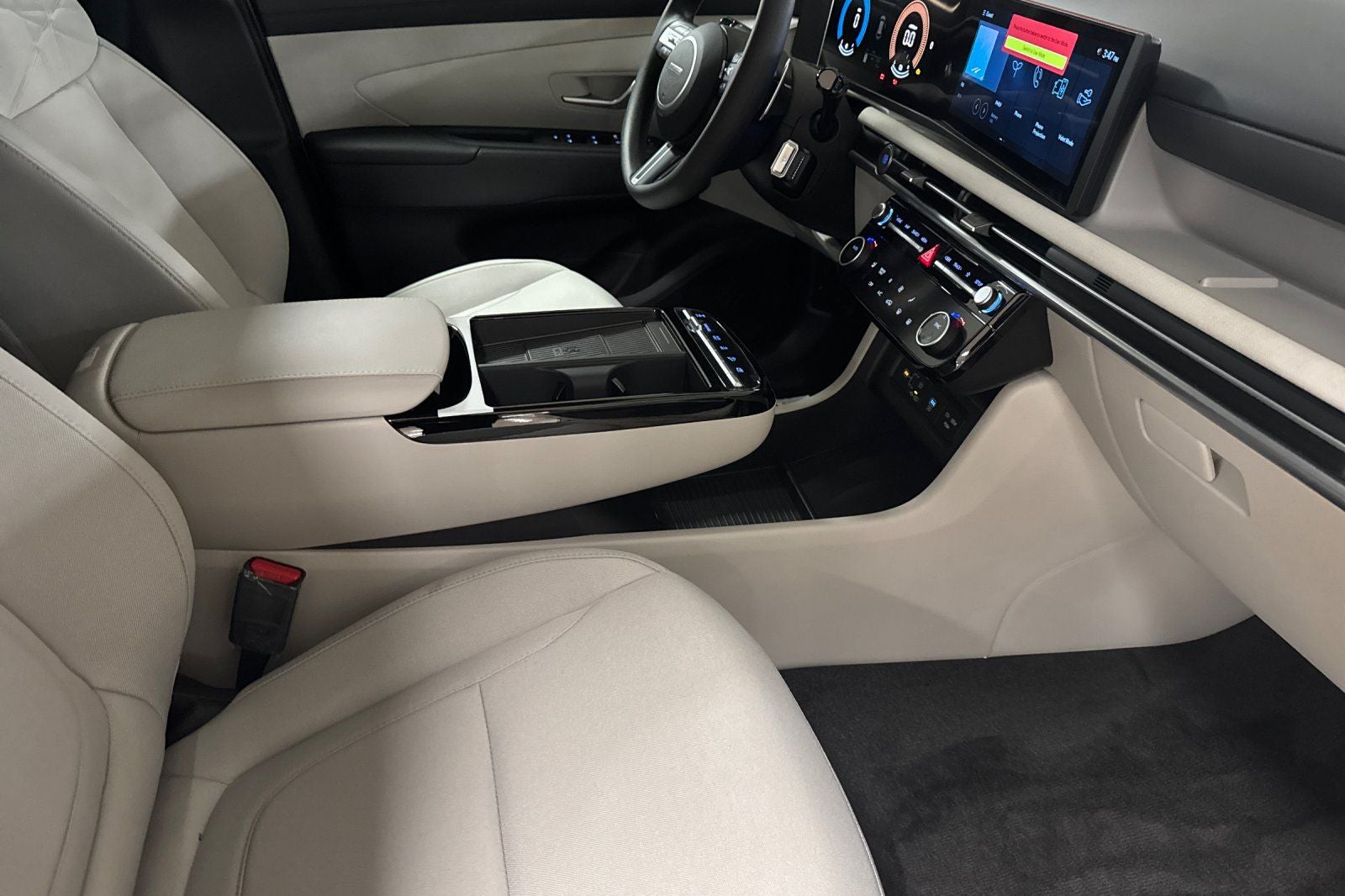 2025 Hyundai TUCSON PLUG-IN HYBRID SEL