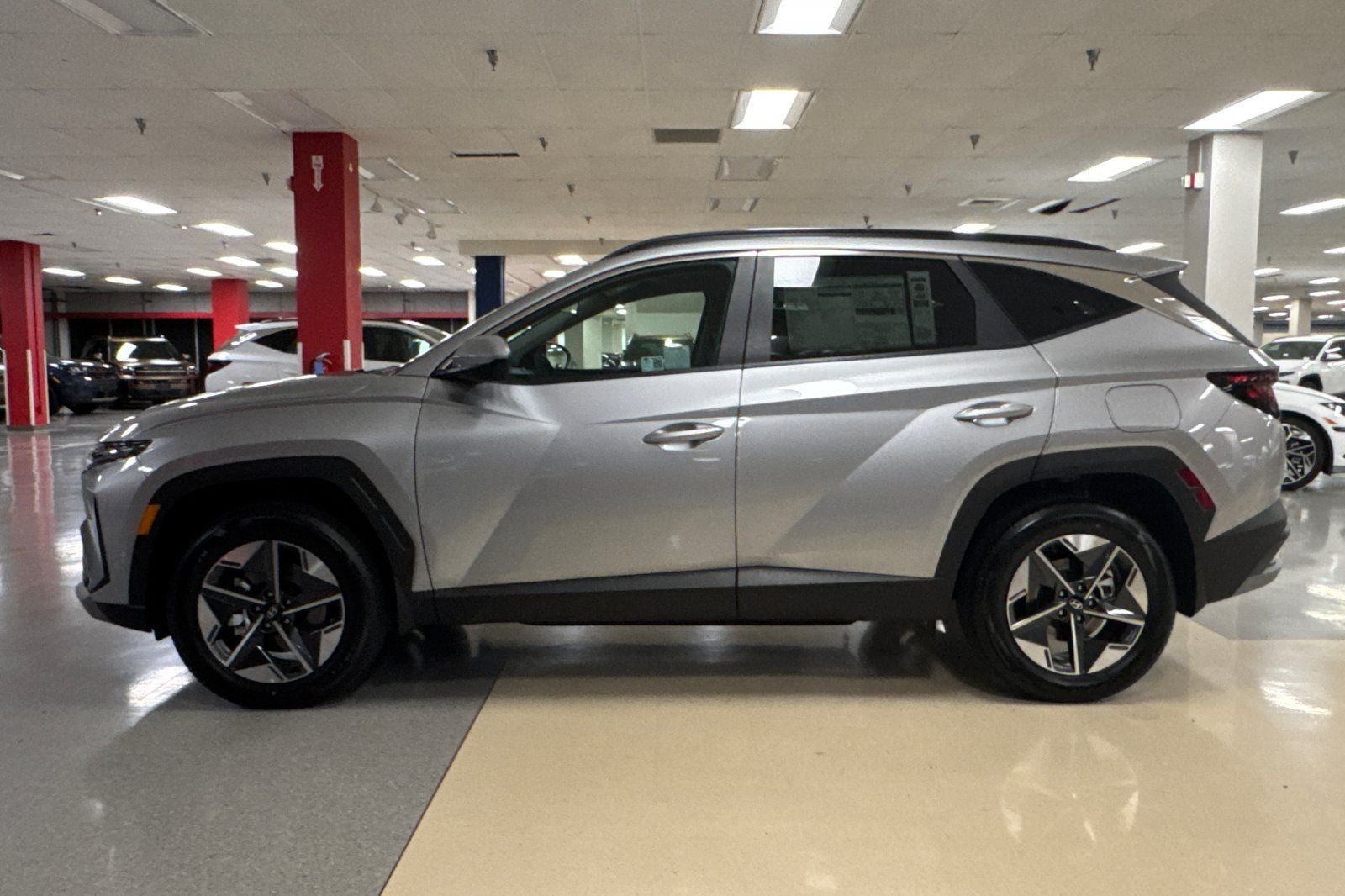 2025 Hyundai TUCSON PLUG-IN HYBRID SEL