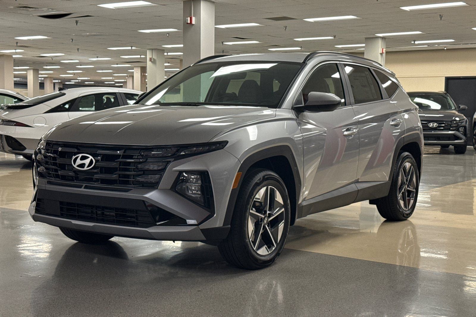 2025 Hyundai TUCSON PLUG-IN HYBRID SEL