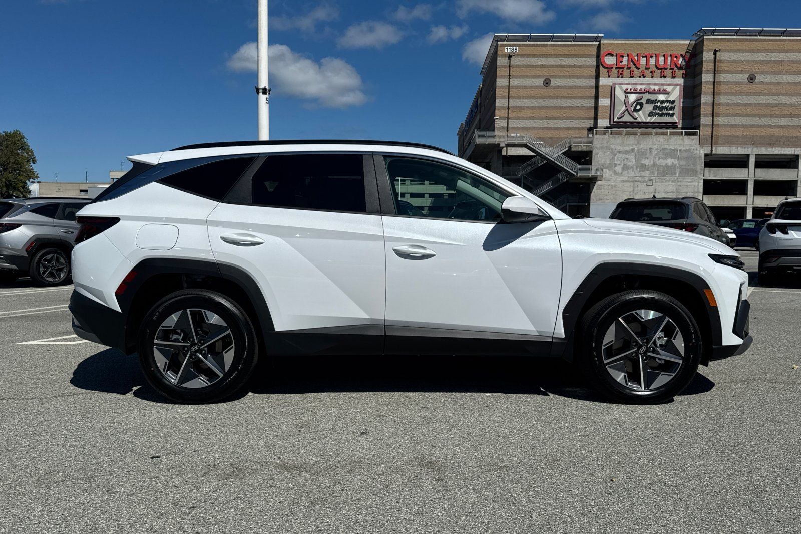 2025 Hyundai TUCSON PLUG-IN HYBRID SEL