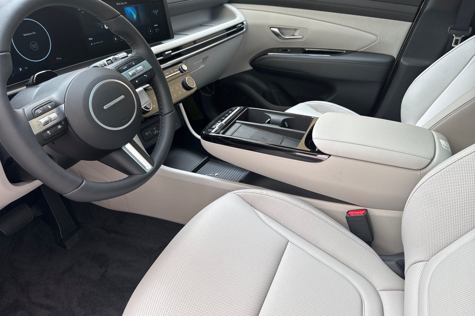 2025 Hyundai TUCSON PLUG-IN HYBRID Limited