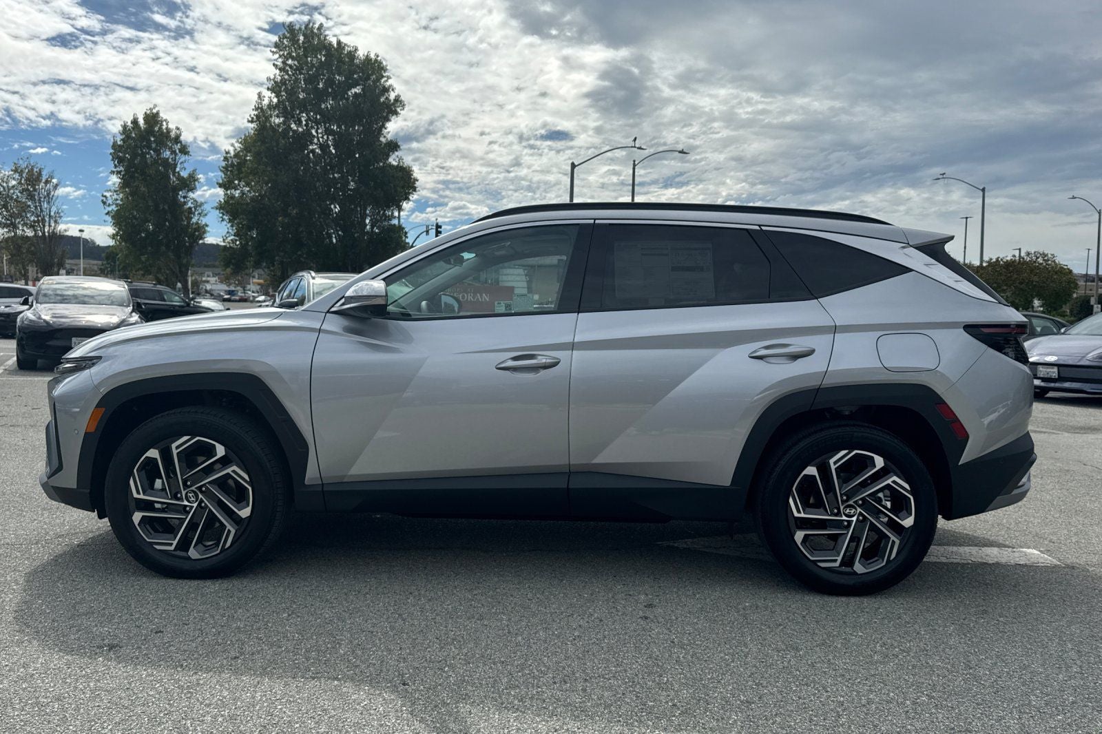 2025 Hyundai TUCSON PLUG-IN HYBRID Limited