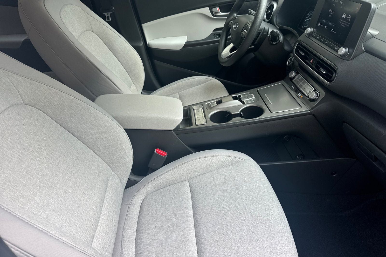 2023 Hyundai KONA ELECTRIC SE