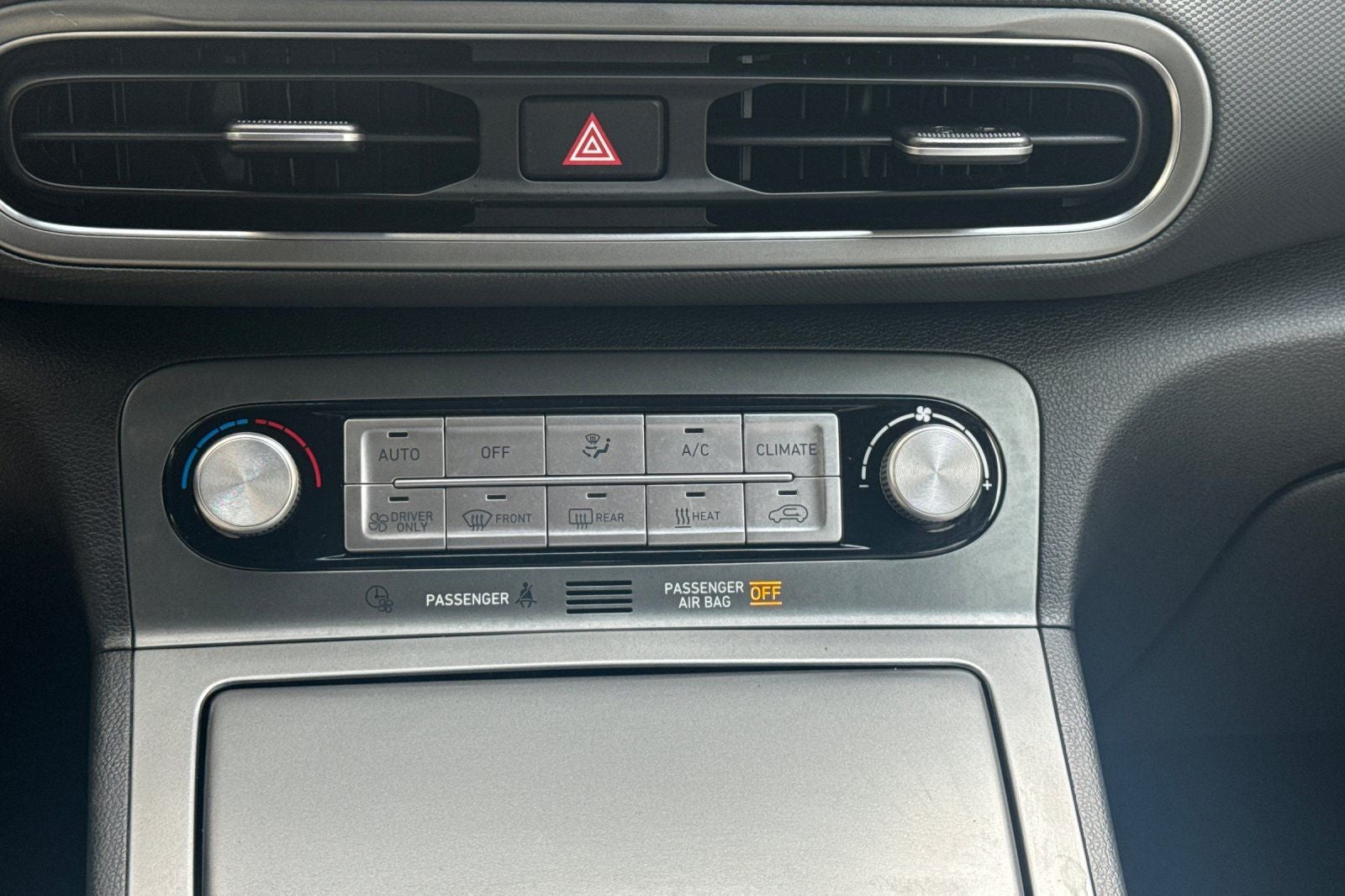 2023 Hyundai KONA ELECTRIC SE