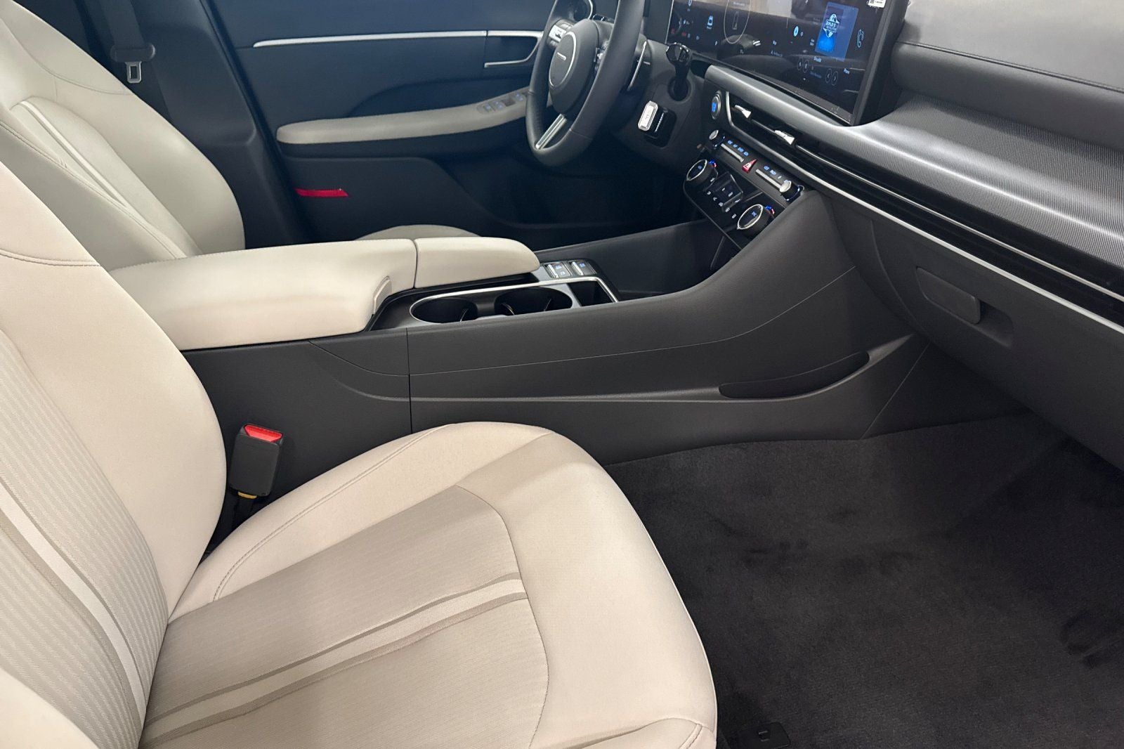 2025 Hyundai SONATA SEL Convenience