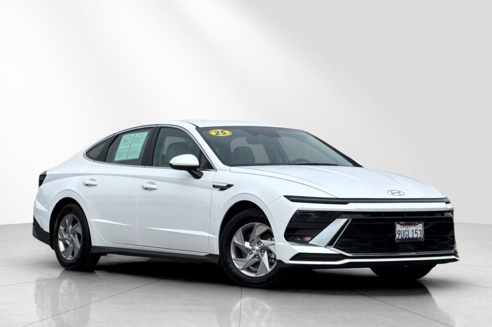 2025 Hyundai SONATA SE