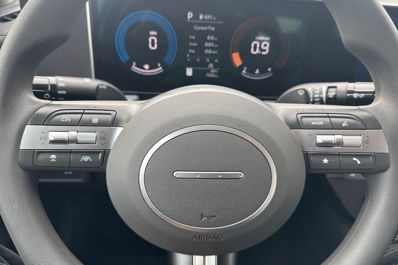 2025 Hyundai SONATA SE