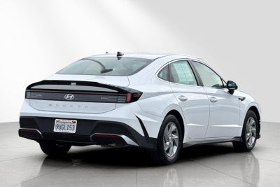 2025 Hyundai SONATA SE