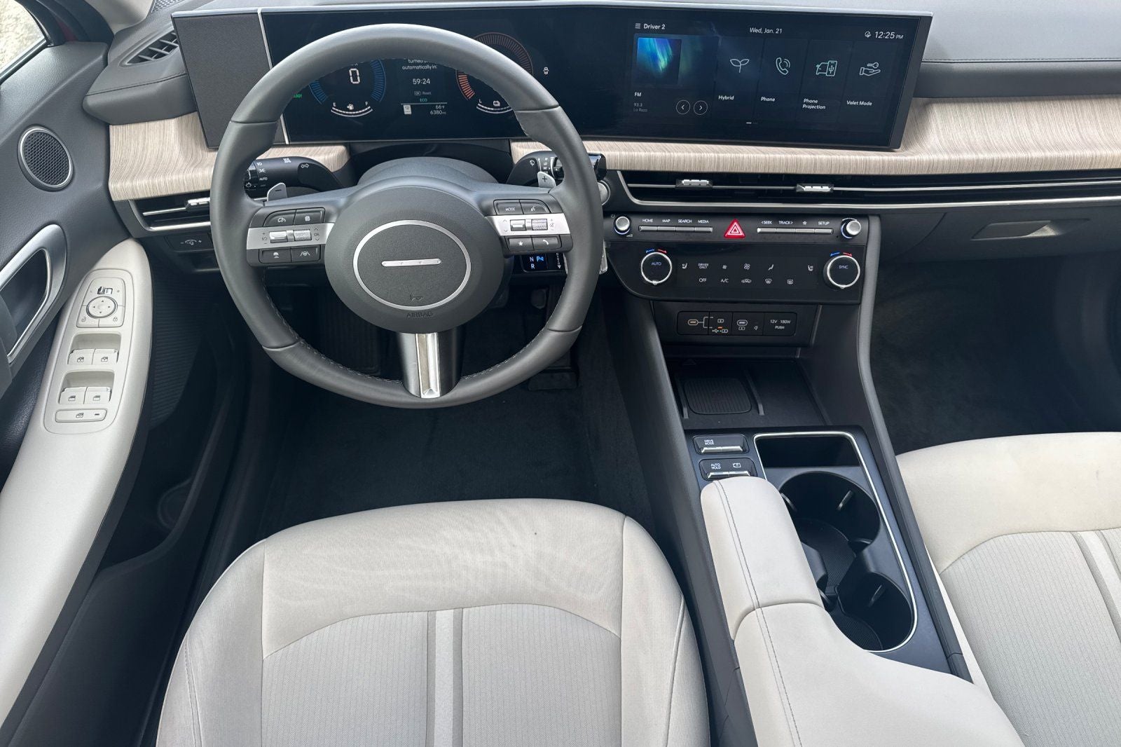 2025 Hyundai SONATA HYBRID SEL