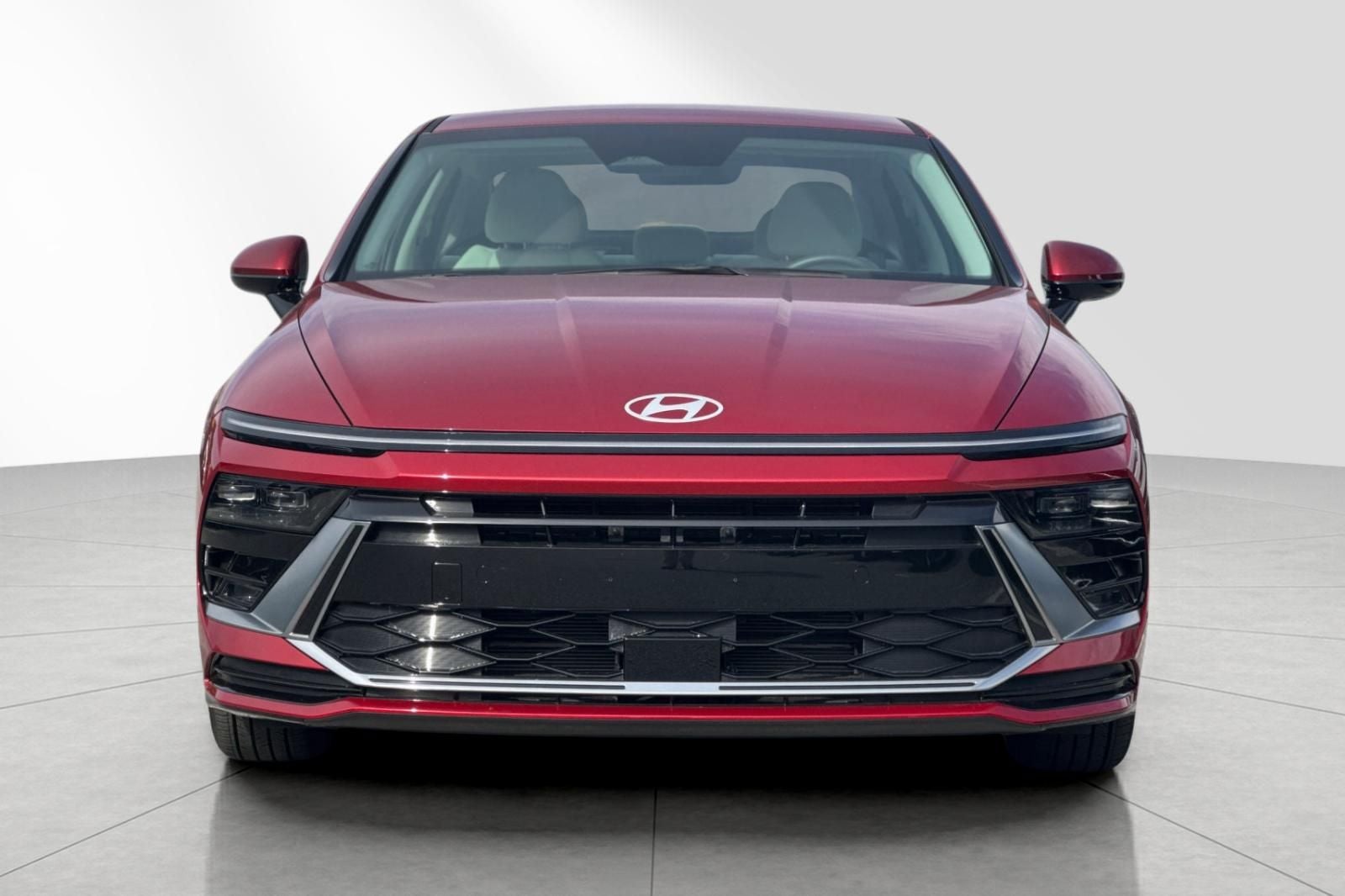 2025 Hyundai SONATA HYBRID SEL