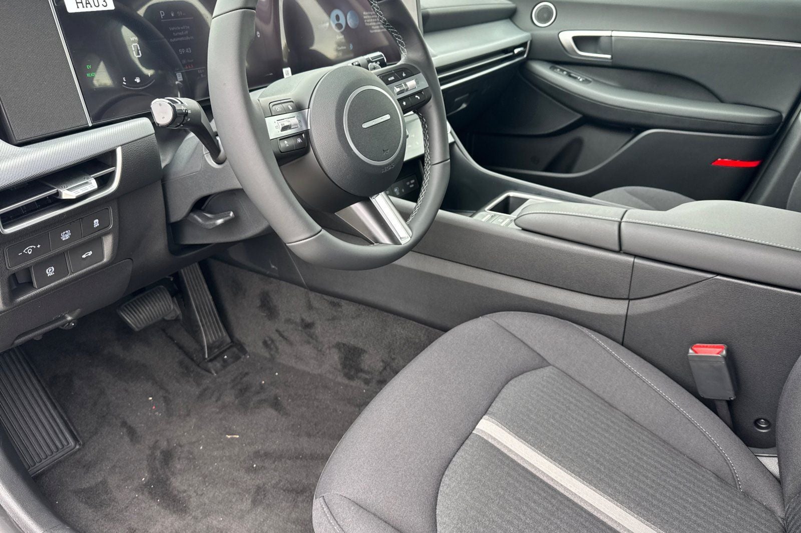 2026 Hyundai SONATA HYBRID SEL