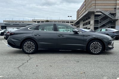 2026 Hyundai SONATA HYBRID SEL