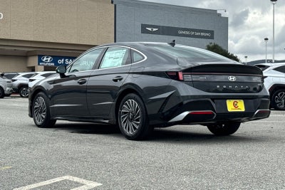 2026 Hyundai SONATA HYBRID SEL
