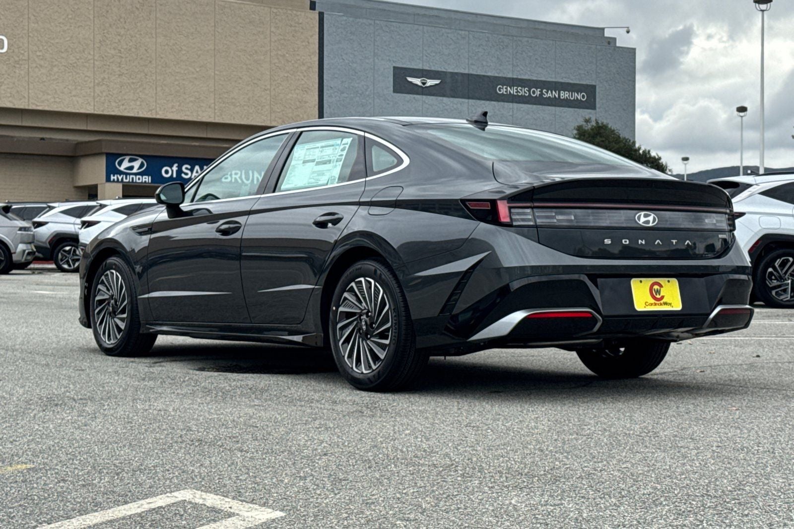 2026 Hyundai SONATA HYBRID SEL