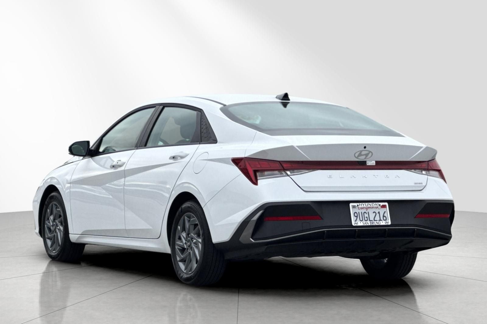 2025 Hyundai ELANTRA HYBRID Blue