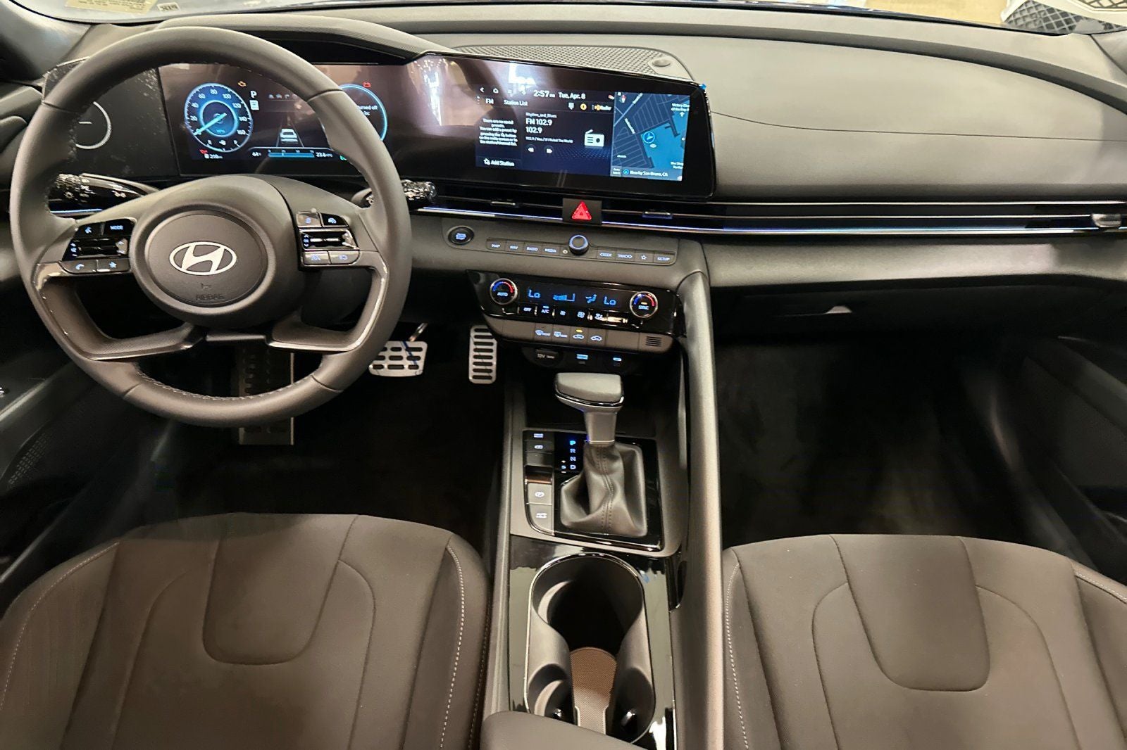 2025 Hyundai ELANTRA HYBRID SEL Sport