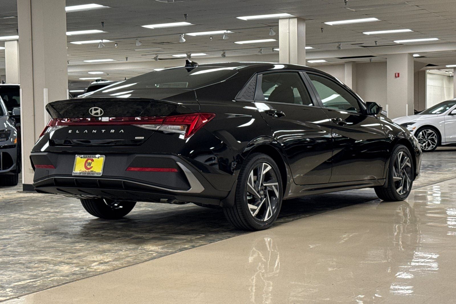 2025 Hyundai ELANTRA HYBRID SEL Sport