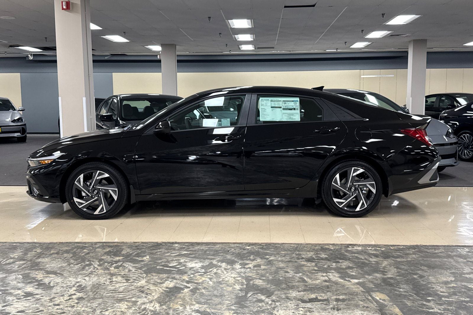 2025 Hyundai ELANTRA HYBRID SEL Sport